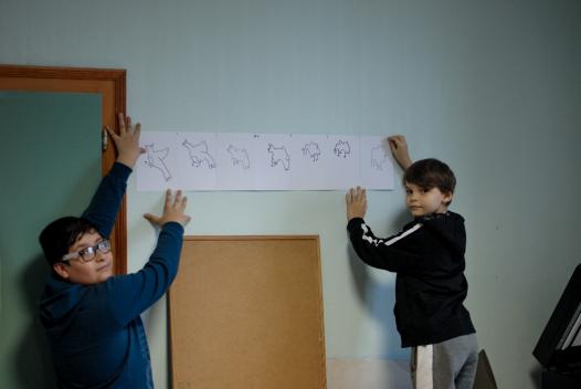 accrocher les dessins