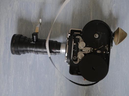 La caméra Bolex pour les bouts en argentique