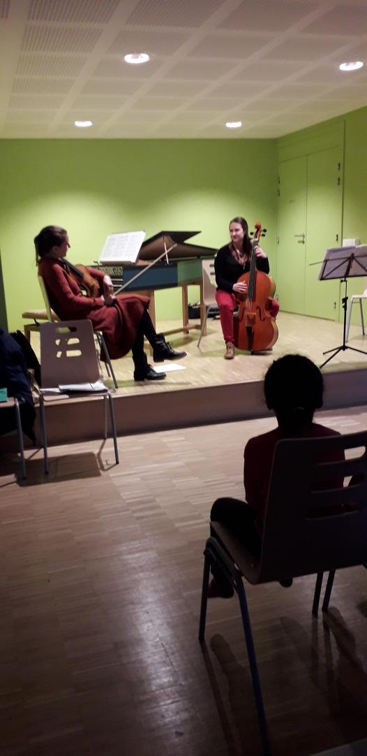 Préparation des musiciennes !