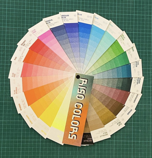 Nuancier des couleurs imprimables en risographie chez l'imprimeur Quintal atelier.