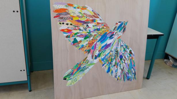 Nous avons créé 2 oiseaux à partir des couleurs observées dehors