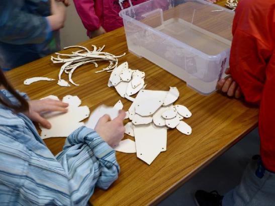 La salle de classe est prête pour l’atelier marbling !