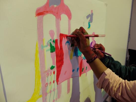 Premiers dessins des élèves pour le journal sur le quartier de Surville à Montereau