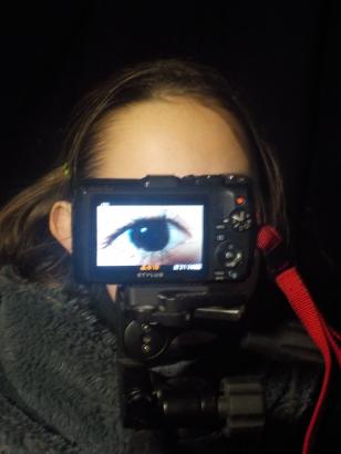 Photos et vidéo à travers un microscope