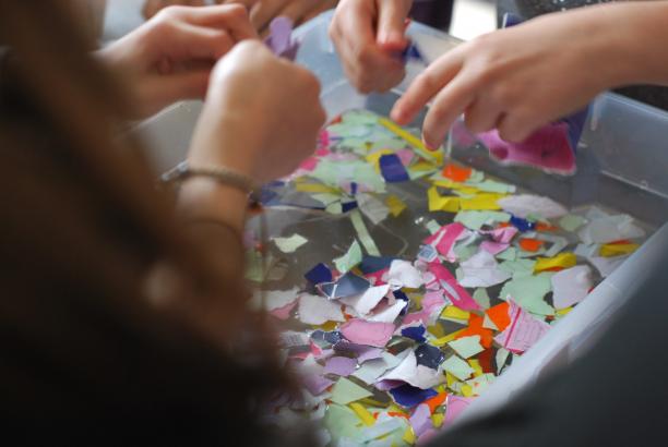 La fabrication du papier recyclé.