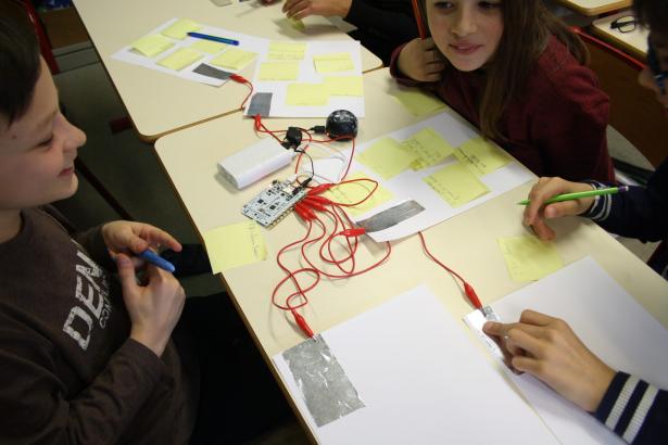 Histoires en "frise sonore"