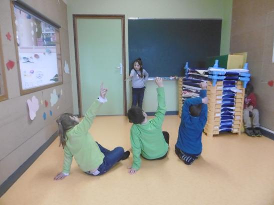 L'enseignement dans les années 60, les maisons à jambes de Jarrier... Tout peut être mis en scène !