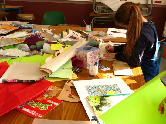 La concentration et l’application sont de mise. Et le soleil est de la fête !