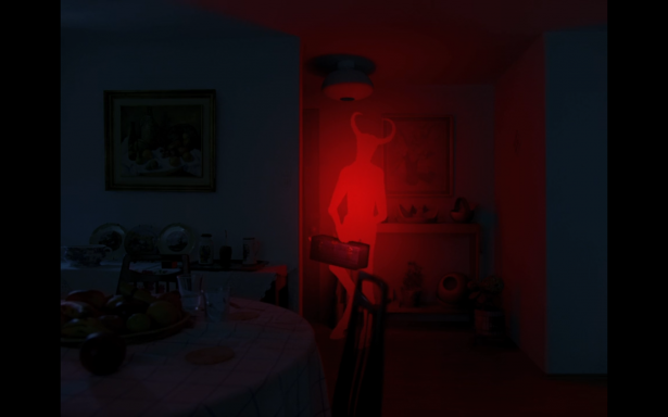 Photogramme tiré de Post Tenebras Lux de Carlos Reygadas figurant l'être surnaturel amenant la révélation animiste au personnages.