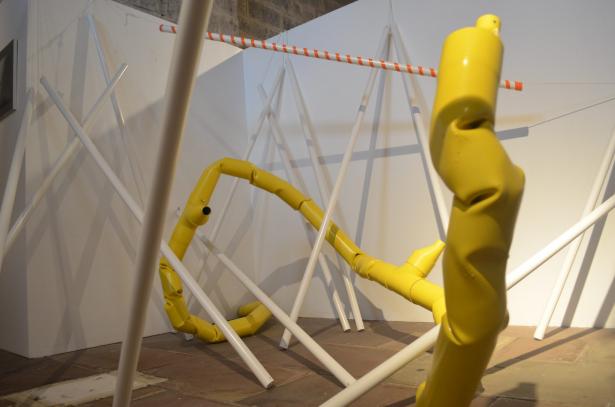 référence 3: référence 3:  installation "tubique" (tube déformé, peint ou scotché)