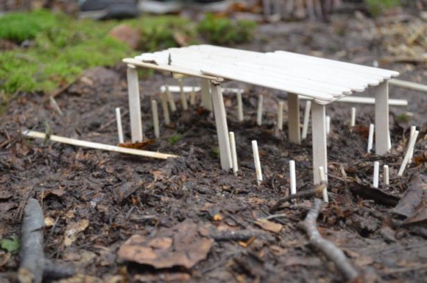 la partie construction en forêt