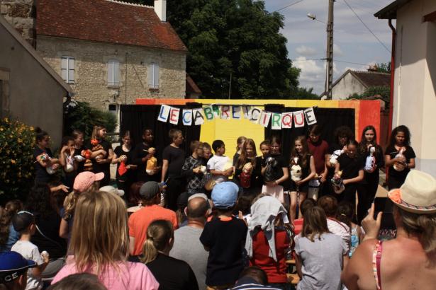 FESTIVAL DES ARTS DE RUE DE CHENY