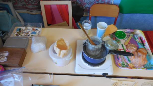Les CM à la découverte de l'atelier de "l'artiste"
