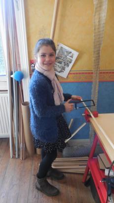 Marionnettes en cours de modelage - séchage