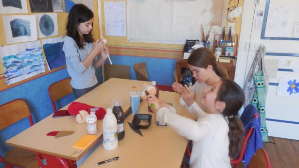 Fabrication de la tête - Les filles en action