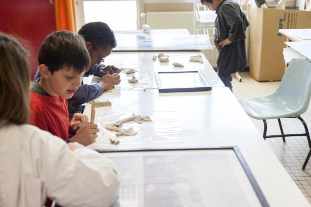 Inès Dobelle, Résidence, Création en cours, école Henri Schmitt, Mayenne, sculpture
