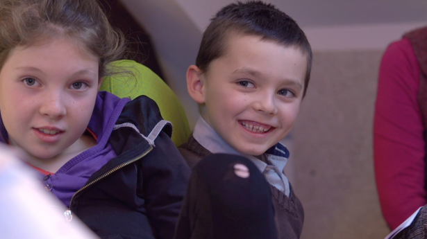 Méléa Fleury Rondet et Noa Geuljans dans le film "ENTREVOIR NOS PAYSAGES" de Fantin Curtet