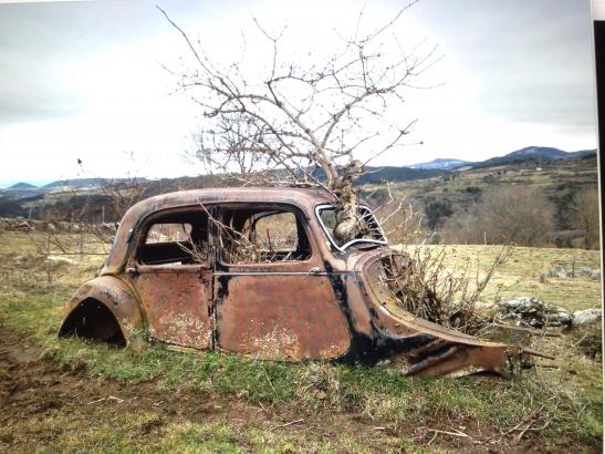traction citroen abandonnée