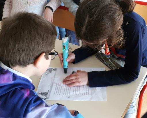Au travail avec les stylo 3D 