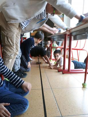 Le robot et ses spectateurs