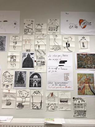 Mur de références et dessins issus des exercices