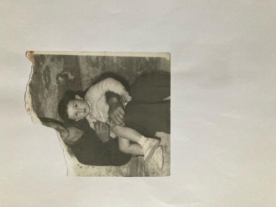 Photographie déchirée
