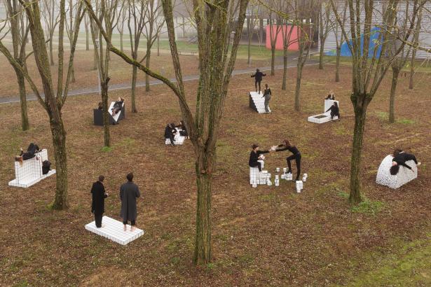 Jeux de mobilier d'assise, Jean Benoit Vetillard, Surface sensible