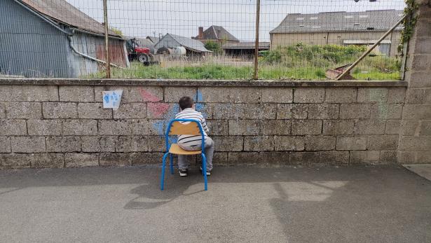 Expérimenter à la craie.