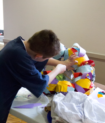 en cours de construction travail de groupe
