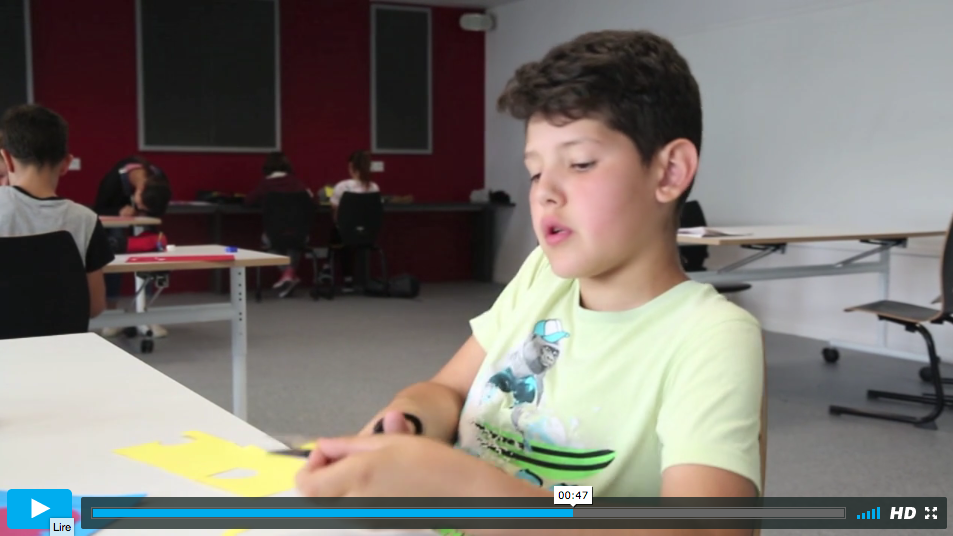 Capture d'écran IBIZA, extrait du film UNE FENETRE VERS DEMAIN, par les élèves du collège P. Emmanuel