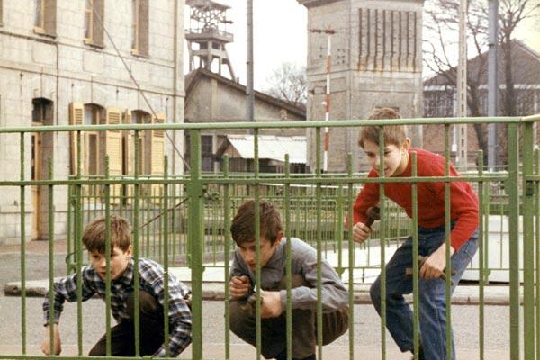 Extrait du film L'enfance nue, de Pialat