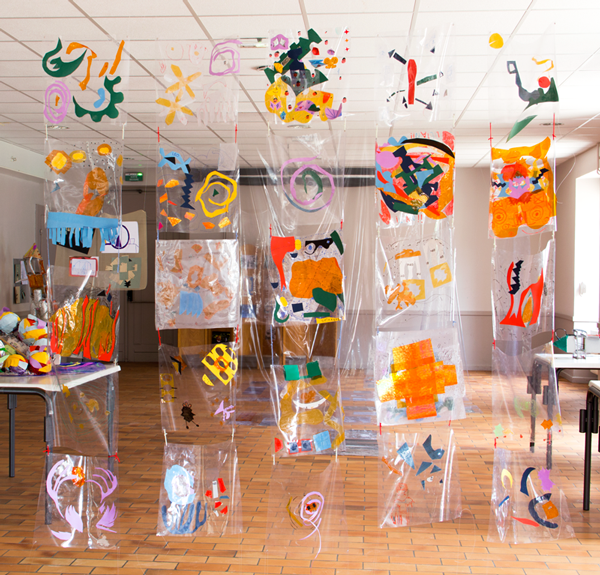 composition toile transparente voyage dans le temps 
