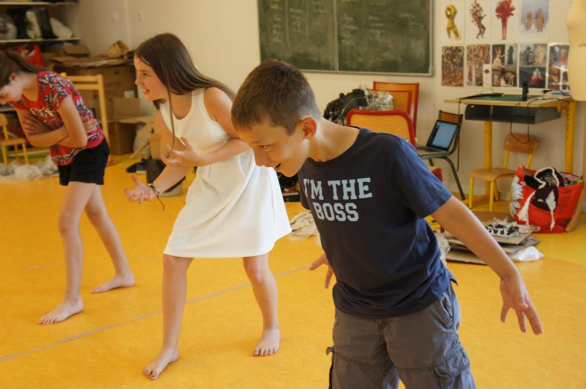 Aimie, Cassandra & Esteban
