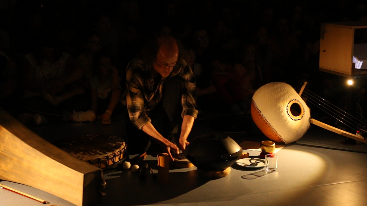 Musicien percussionniste instruments