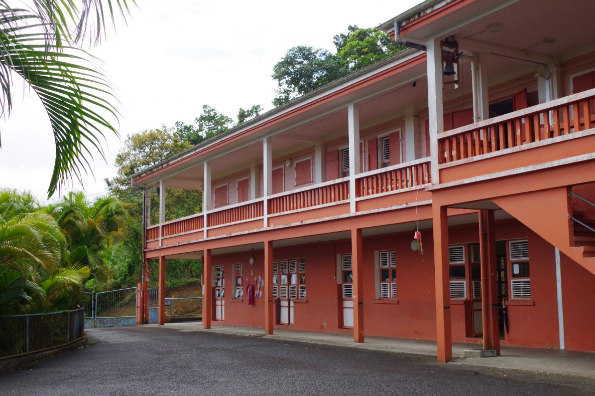 École primaire mixte de Fonds-Saint-Denis