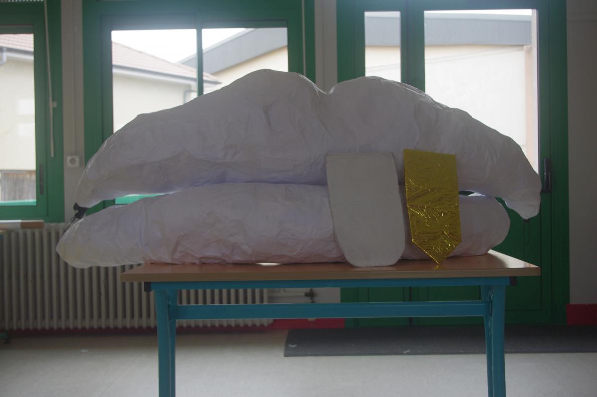 sculpture en forme de bouche