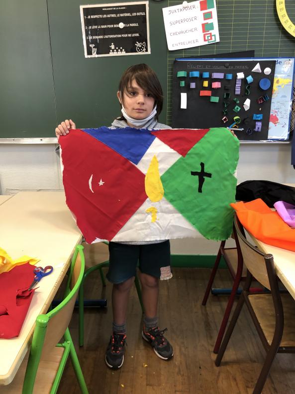 James et son drapeau