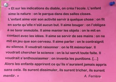 dans la salle des profs