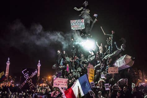 MANIFESTATION A PARIS