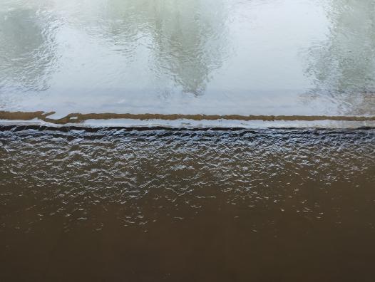 Lisière du dedans et du dehors, inondation au lavoir de Frétigney-et-Velloreille