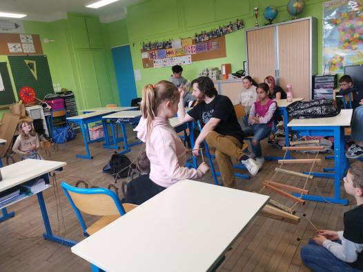 Félix C. Delecourt en classe
