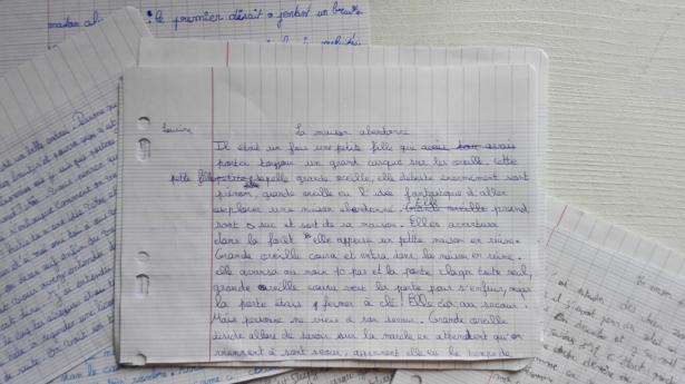     écriture de fiction à partir des lieux entendus     écriture de fiction à partir des lieux entendus      écriture de fiction à partir des lieux entendus     écriture de fiction à partir des lieux entendus      écriture de fiction à partir des lieux entendus