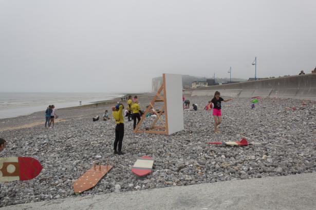 Test des objets de glisse dans les vagues de Pourville