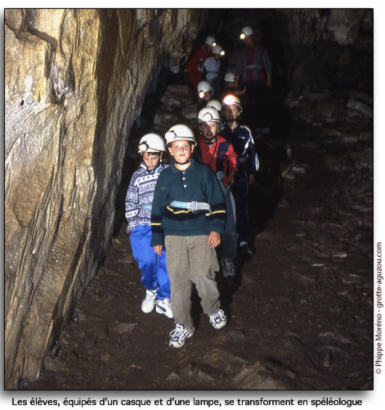 Ceci est l’image de la grotte dans laquelle les élèves passeraient une journée afin d’imaginer l’âge de la planète et la place de l’homme dans le cycle de la vie.