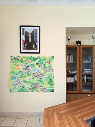 Une petite place de choix dans la salle de la mairie ou je fais mes ateliers.