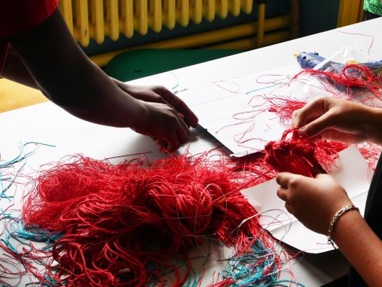 Du fil rouge, pour les pompompattes et les petits papés!