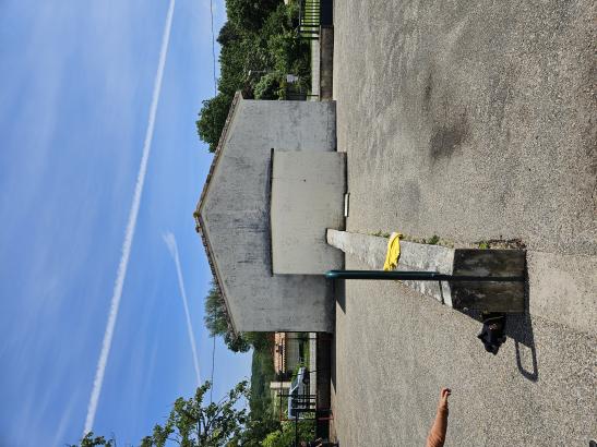 Le mur de la cour de récréation 
