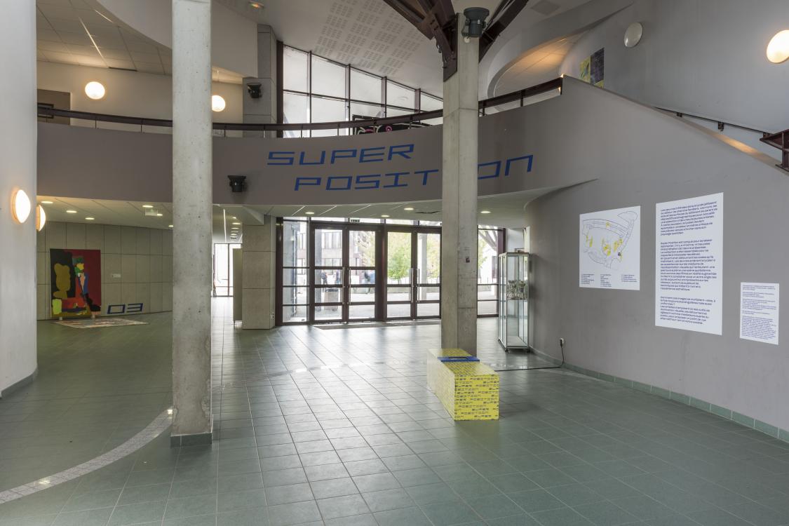 Hall d'accueil de l'exposition _ Lycée Julie Victoire Daubié