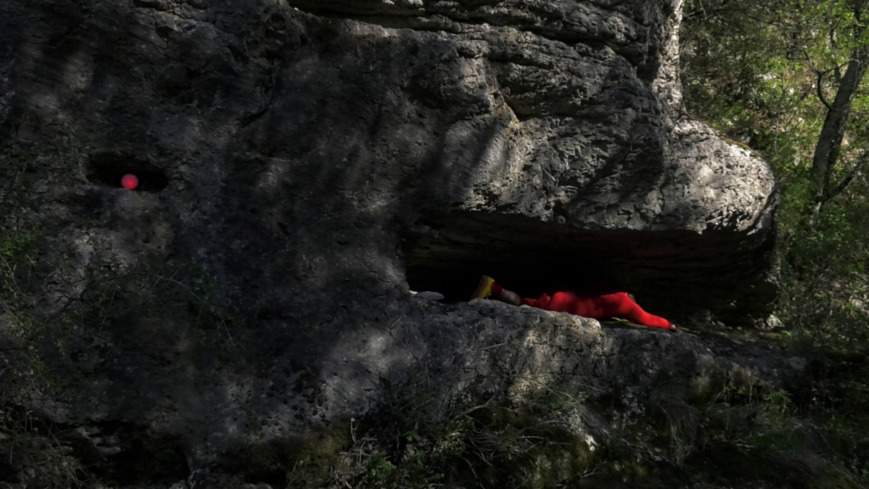 Le dragon, cette figure a été composée sur un rocher de L'Ardèche.