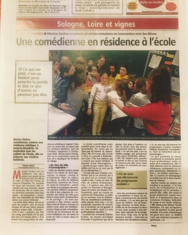 Fierté des enfants en se découvrant dans le journal